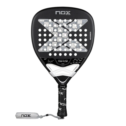 Pala NOX AT10 Genius Attack 18K by Agustin Tapia 2026